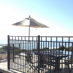 close-up-pool-deck-with-ocean-view-g